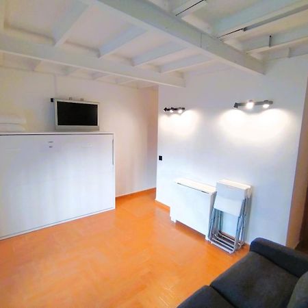Puerta Del Sol - Apartamento Para 4 마드리드 외부 사진